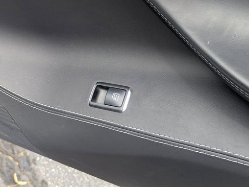 Used 2016 Tesla Model S 75 image 32