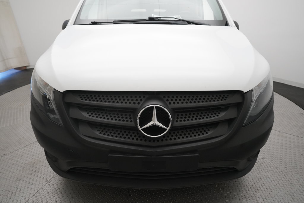 Used 2017 Mercedes-Benz Metris image 18