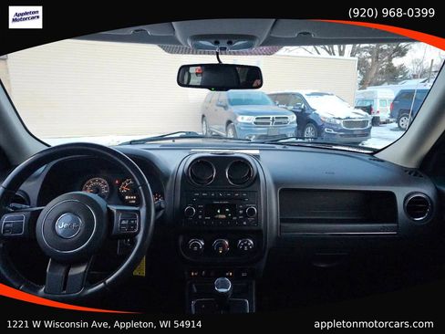 Used 2017 Jeep Patriot High Altitude image 21