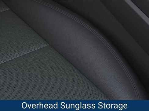 New 2026 Chevrolet Equinox LT w/ Convenience Package II image 24