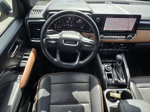 Used 2024 GMC Canyon AT4 w/ AT4 Premium Package image 17