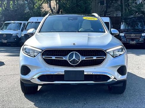 Used 2026 Mercedes-Benz GLC 300 4MATIC image 2