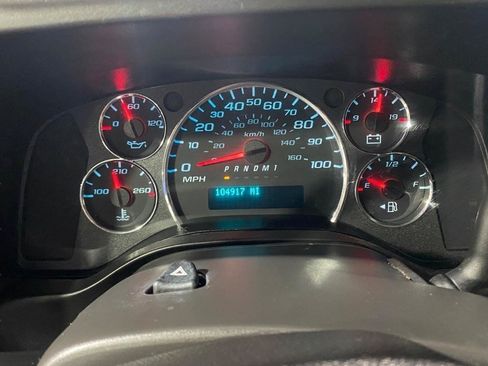 Used 2021 Chevrolet Express 2500 w/ Driver Convenience Package RWD image 16