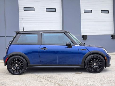 Used 2004 MINI Cooper S image 9