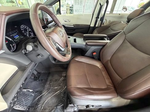 Certified 2024 Toyota Sienna Platinum w/ Protection Package (TMS) AWD/4WD image 21