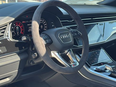 New 2026 Audi RS Q8 performance image 10