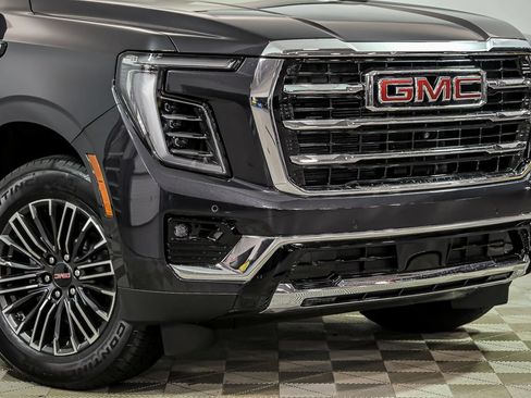 New 2026 GMC Yukon XL Elevation w/ Elevation Premium Package AWD/4WD image 2