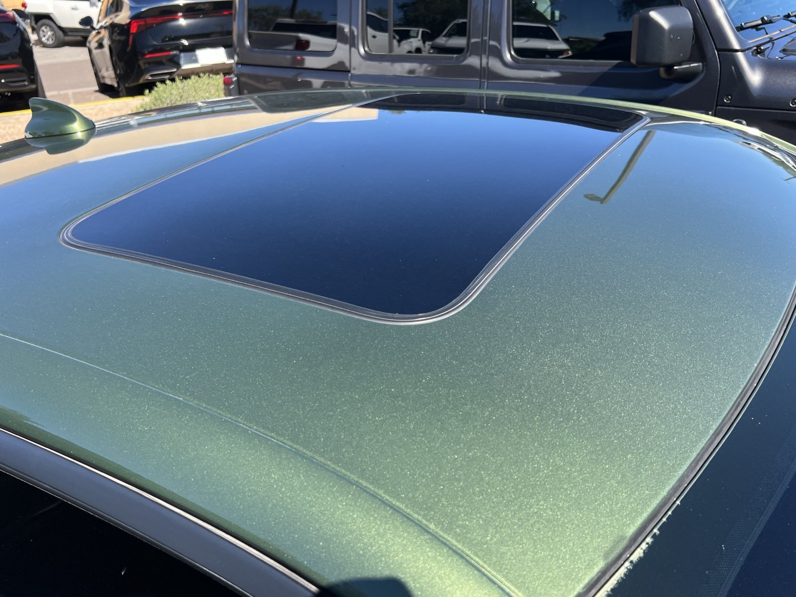 Used 2020 Dodge Charger Scat Pack RWD image 4