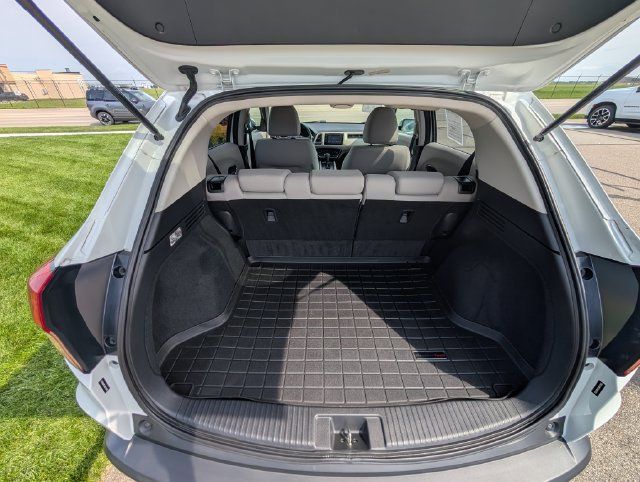 Used 2018 Honda HR-V EX image 9