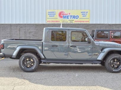 New 2025 Jeep Gladiator Sport