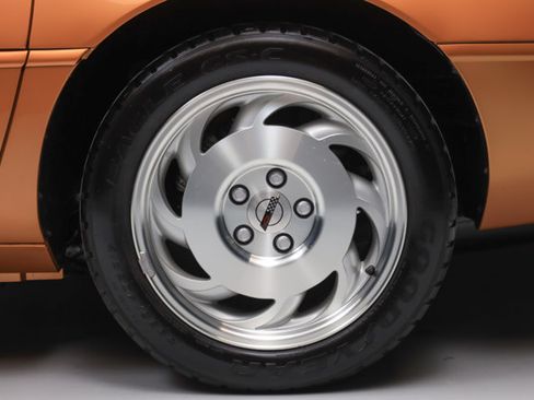 Used 1994 Chevrolet Corvette Convertible RWD image 65