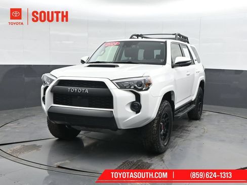 Used 2024 Toyota 4Runner TRD Pro AWD/4WD image 5