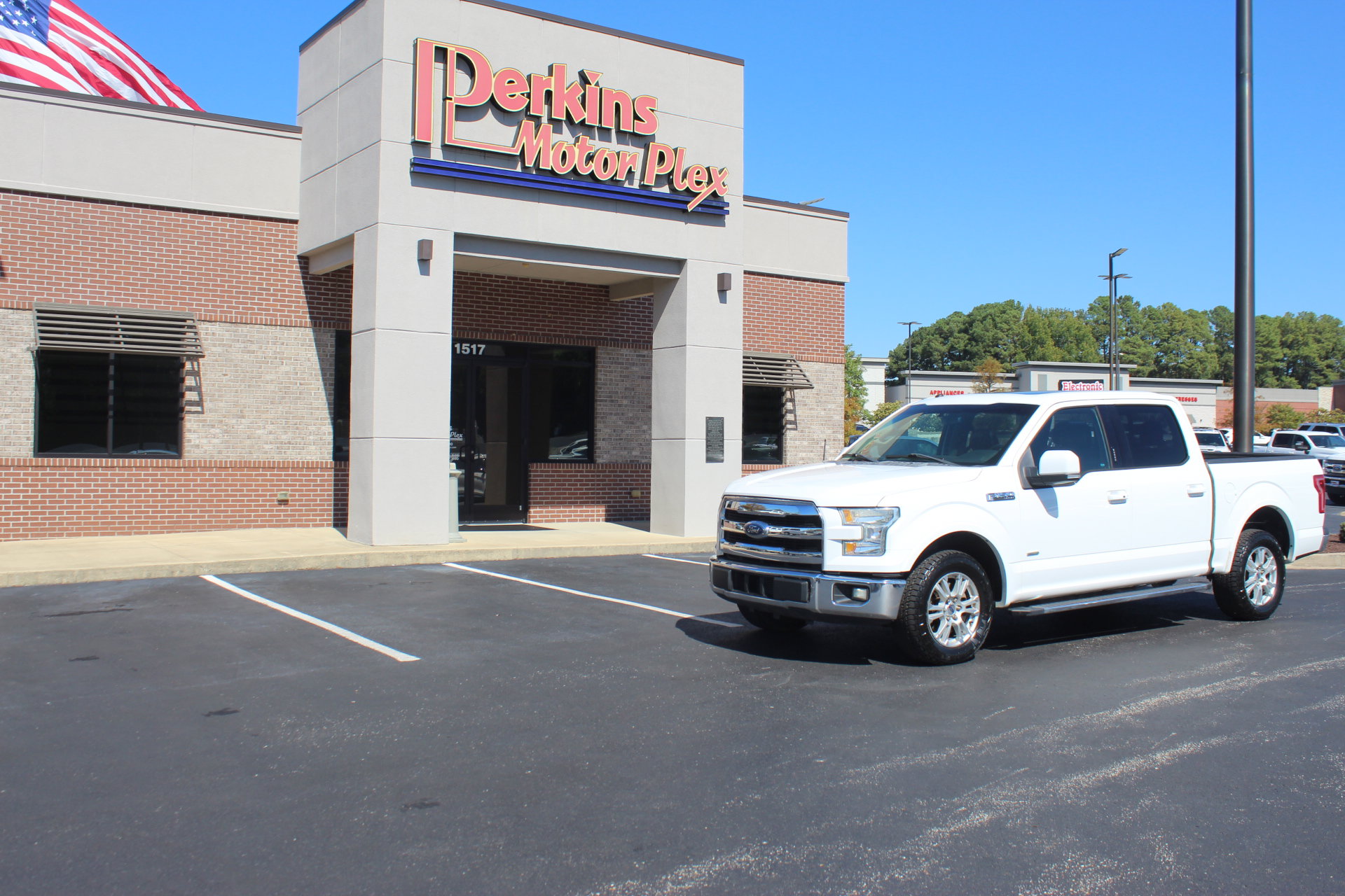 Used 2016 Ford F150 Lariat RWD image 36