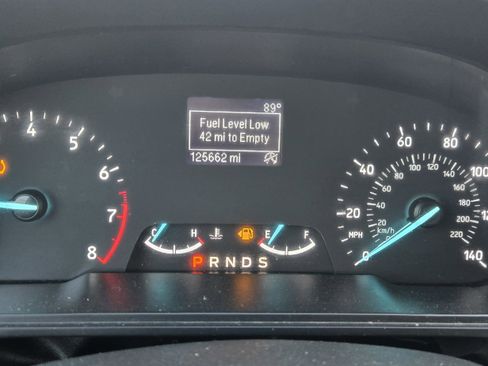 Used 2018 Ford EcoSport S image 28