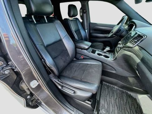Used 2019 Jeep Grand Cherokee Altitude RWD image 30