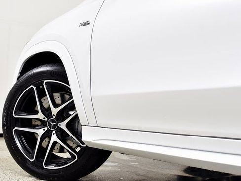 New 2026 Mercedes-Benz GLE 53 AMG 4MATIC image 17