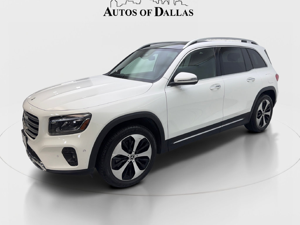Used 2025 Mercedes-Benz GLB 250 4MATIC image 3