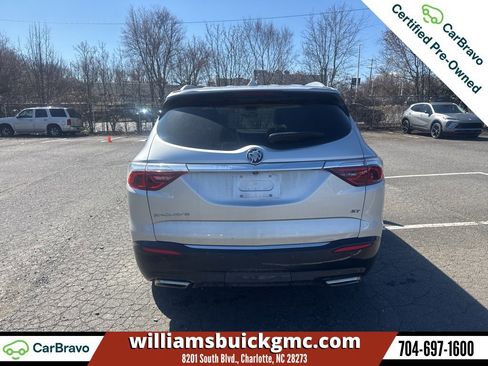 Used 2022 Buick Enclave Essence w/ Sport Touring Edition image 7