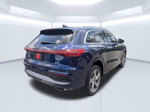 Used 2025 Audi Q5 Premium Plus AWD/4WD image 3