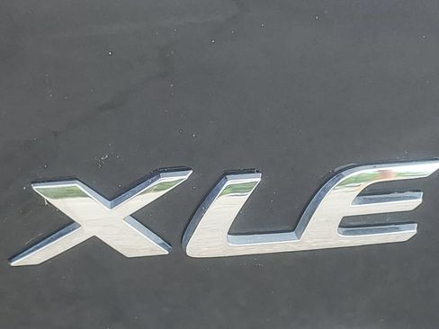 Used 2025 Toyota Corolla Cross XLE AWD/4WD image 35