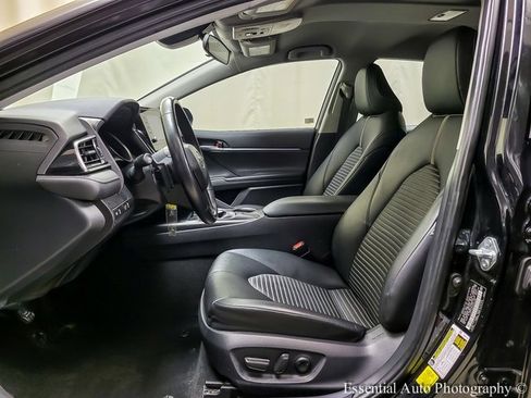 Certified 2023 Toyota Camry SE image 8