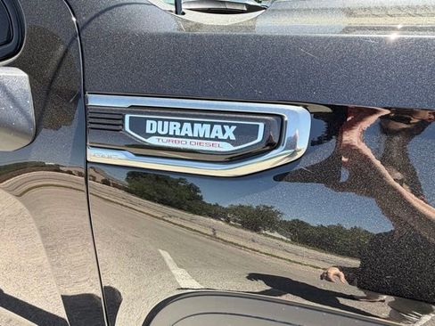 New 2026 GMC Sierra 1500 AT4 AWD/4WD image 4