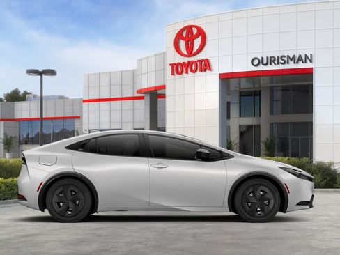 New 2026 Toyota Prius Plug-In Hybrid FWD image 12
