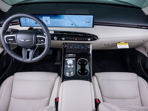 New 2026 Genesis GV70 2.5T AWD/4WD image 16