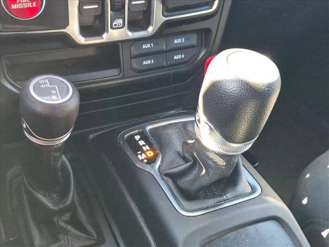 Used 2021 Jeep Wrangler Unlimited Sport AWD/4WD image 13