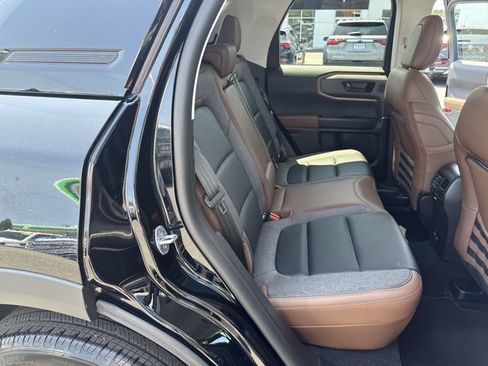Used 2023 Ford Bronco Sport Outer Banks w/ Tech Package AWD/4WD image 27