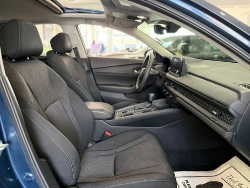 Used 2023 Honda Accord EX image 17