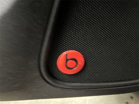 Used 2014 Chrysler 300 AWD w/ Driver Convenience Group image 24