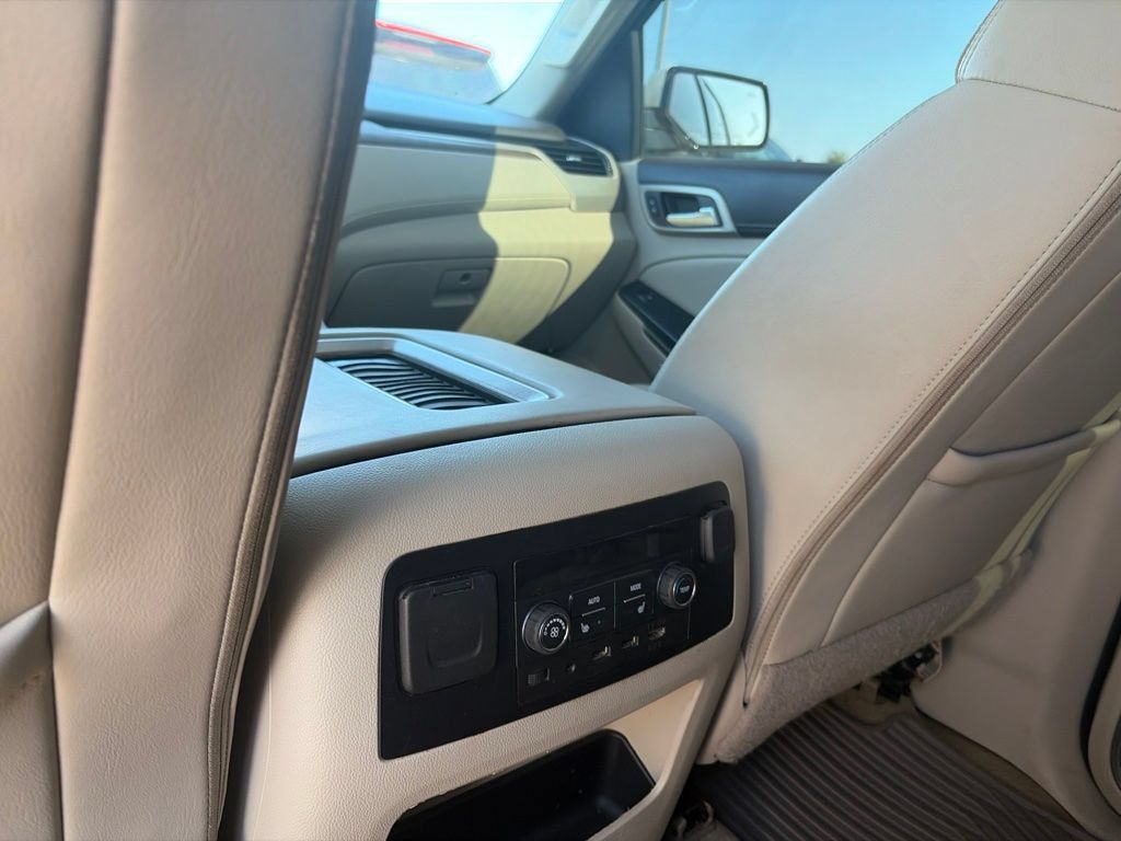 Used 2018 GMC Yukon XL Denali w/ Denali Ultimate Package AWD/4WD image 17