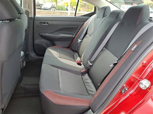 New 2025 Nissan Versa SR w/ Trunk Package image 9