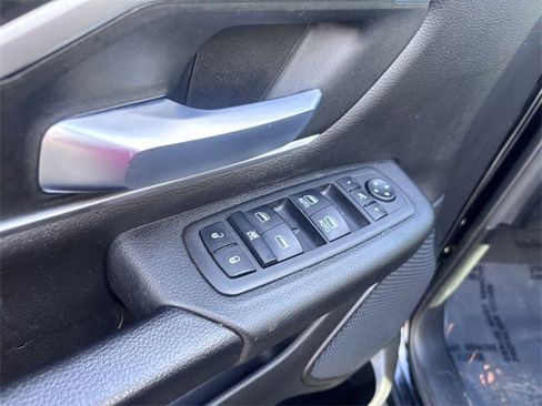Certified 2022 RAM 1500 Big Horn image 13