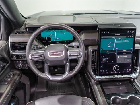 Used 2025 GMC Yukon Elevation AWD/4WD image 11