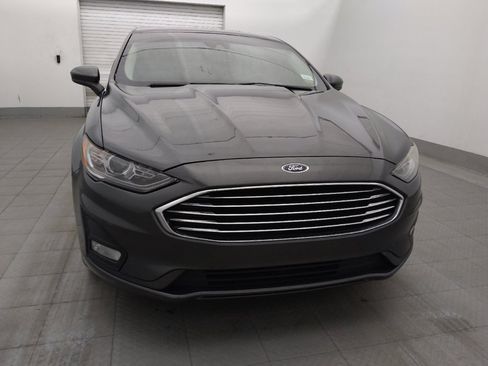 Used 2019 Ford Fusion SE w/ Equipment Group 151A FWD image 14