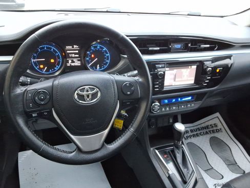 Used 2015 Toyota Corolla S image 12