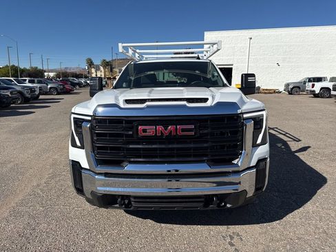 New 2026 GMC Sierra 2500 Pro w/ Convenience Package image 2