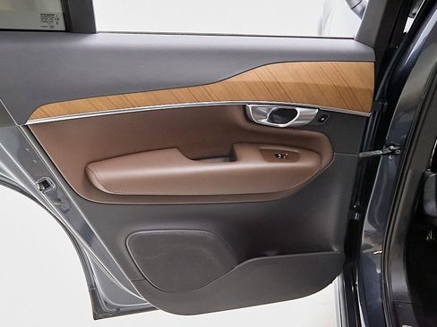 Certified 2023 Volvo XC90 T8 Plus w/ Protection Package image 23