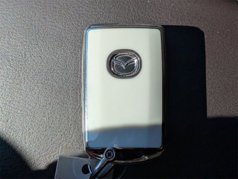 Used 2024 MAZDA CX-5 Signature image 35