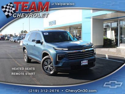 Used 2024 Chevrolet Traverse LT