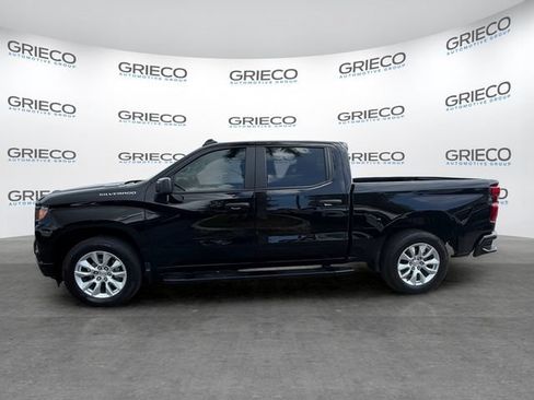 Used 2025 Chevrolet Silverado 1500 Custom RWD image 4