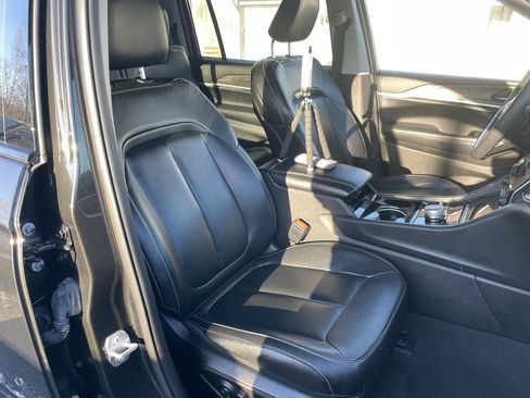 Used 2023 Jeep Grand Cherokee L Limited image 41