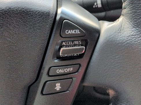 Used 2022 Nissan Frontier SV RWD image 25