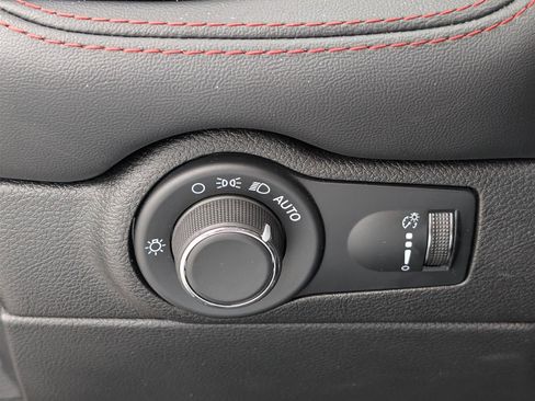 Used 2024 Dodge Durango GT image 25