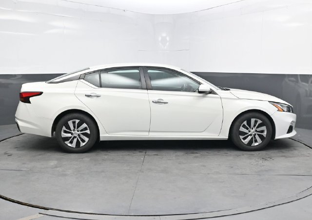 Used 2021 Nissan Altima 2.5 S FWD image 9
