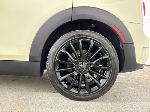 Used 2019 MINI Cooper Clubman S image 6