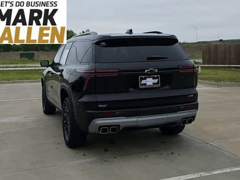 Used 2026 Chevrolet Traverse Z71 AWD/4WD image 7