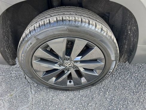 Used 2022 Volkswagen Taos S w/ IQ Drive S Package image 35